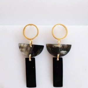 Earrings (VS0020)
